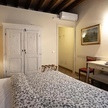 Il Cortiletto Maison d'hôtes 4*