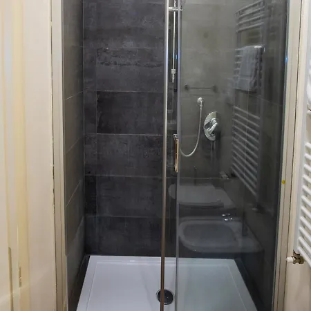 Il Cortiletto بيت ضيافة بياتشينسا