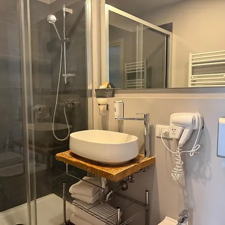 Il Cortiletto 4* بياتشينسا