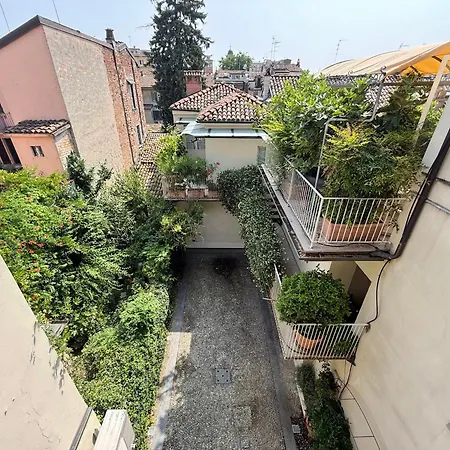 Konukevi Il Cortiletto