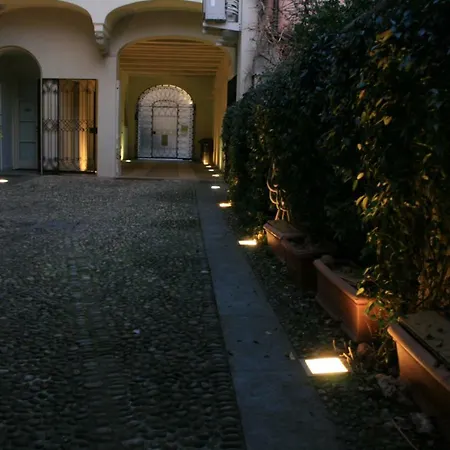 Il Cortiletto 4* بياتشينسا