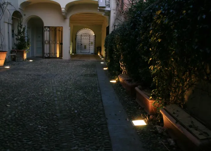 Il Cortiletto 4* Piacenza